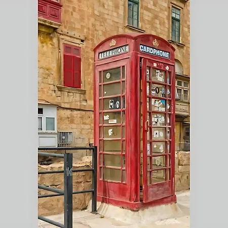 In Historic Knights House At The Marina * Senglea